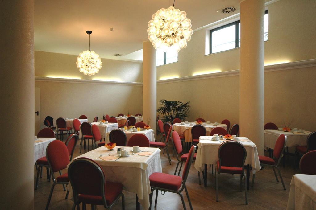 Hotel Langhe & Monferrato Costigliole d'Asti Εξωτερικό φωτογραφία
