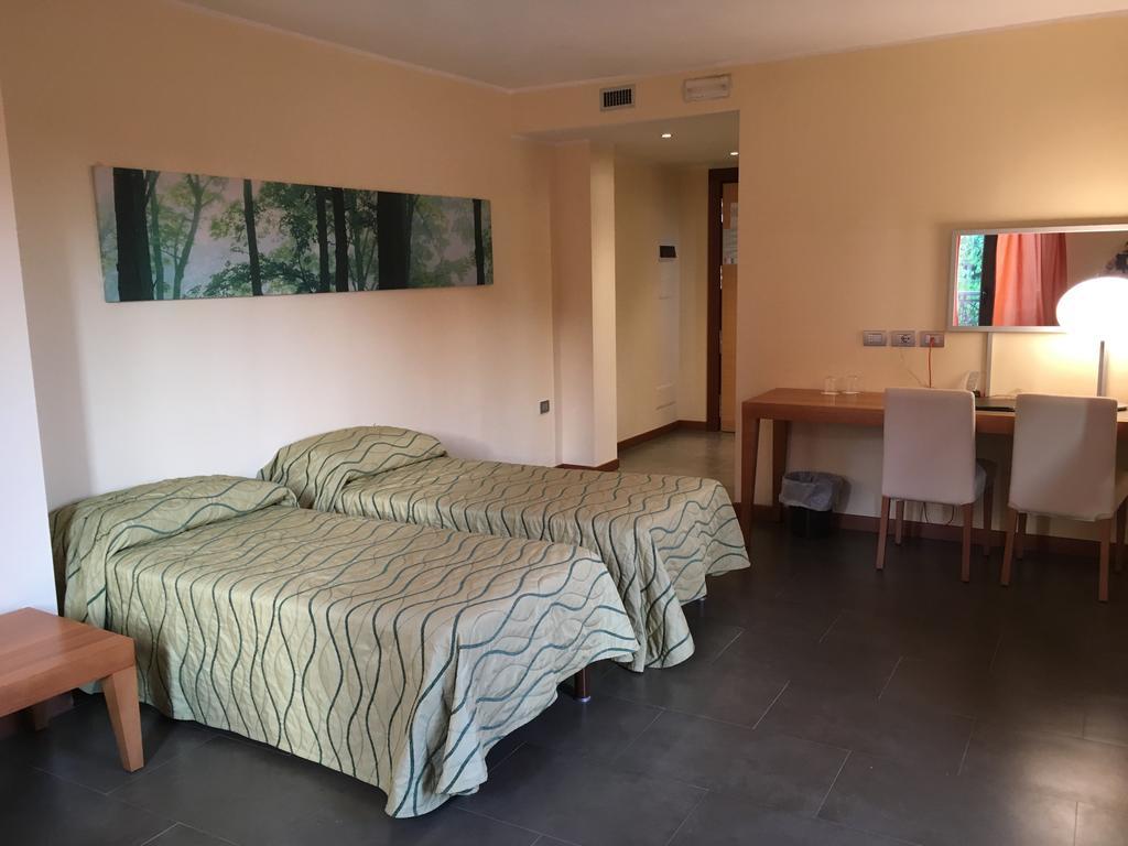 Hotel Langhe & Monferrato Costigliole d'Asti Εξωτερικό φωτογραφία